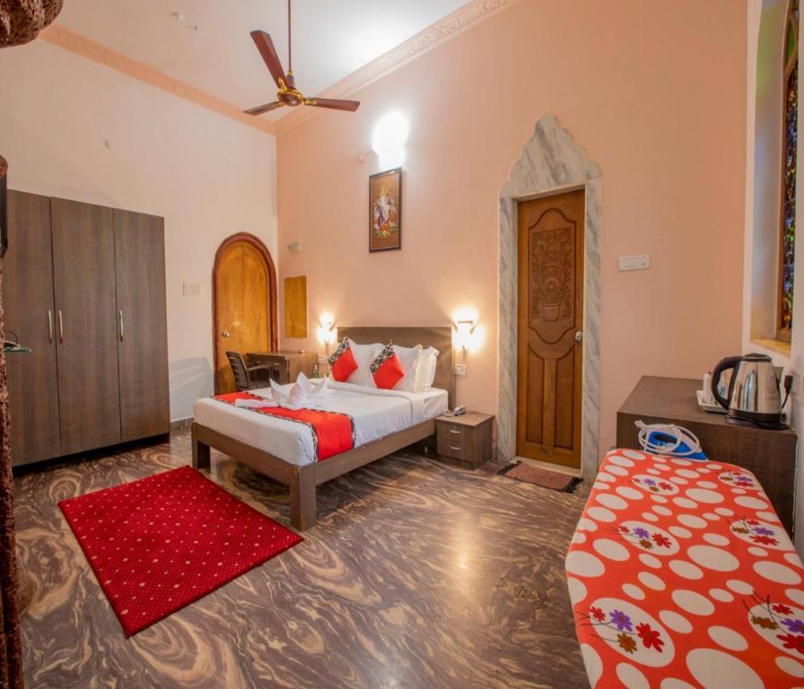 Hotel The Byke Royal Pearl Anjuna Exterior foto